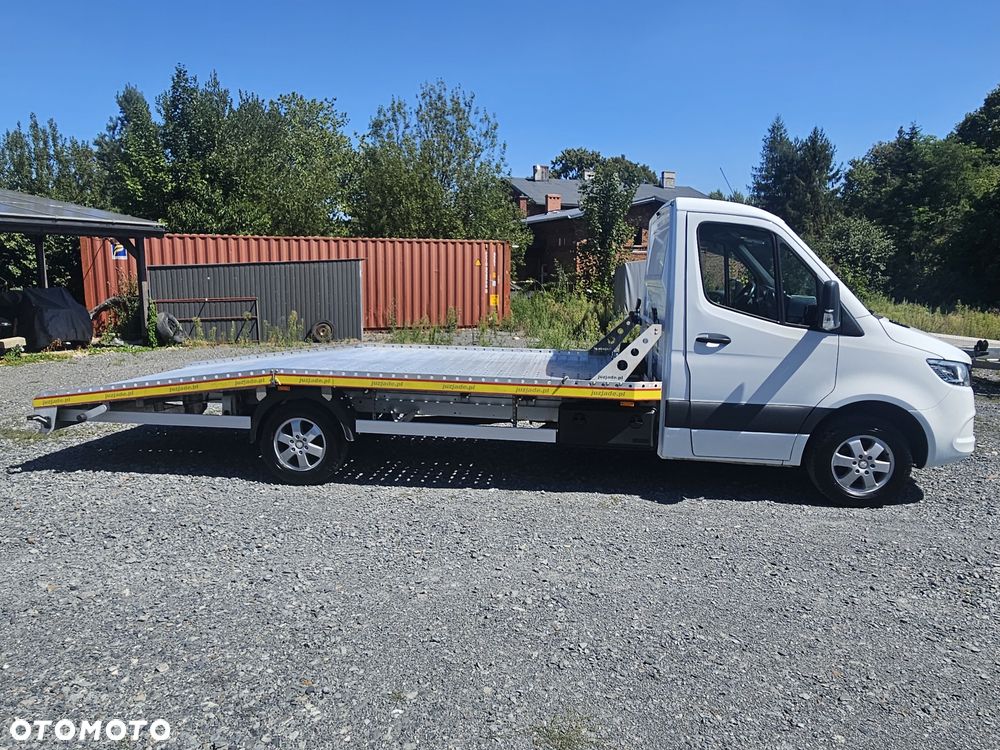 Mercedes-Benz SPRINTER - 9