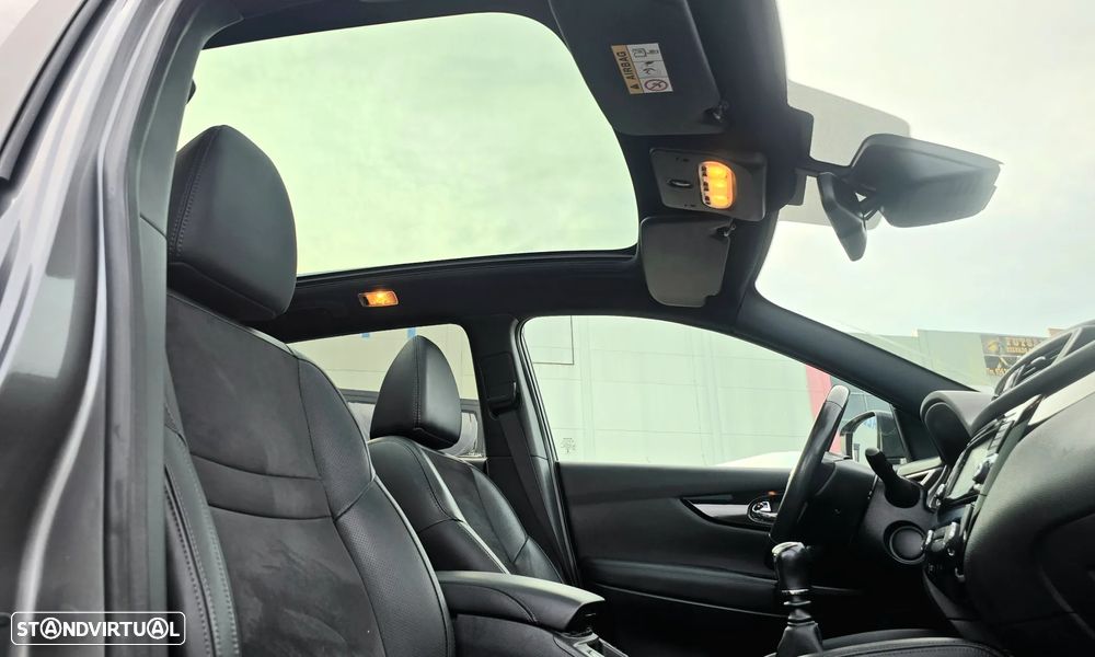 Nissan Qashqai 1.2 DIG-T N-Vision - 27