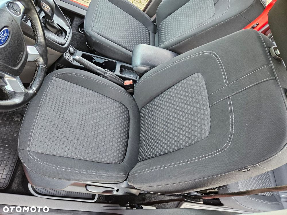 Ford Transit Connect - 15