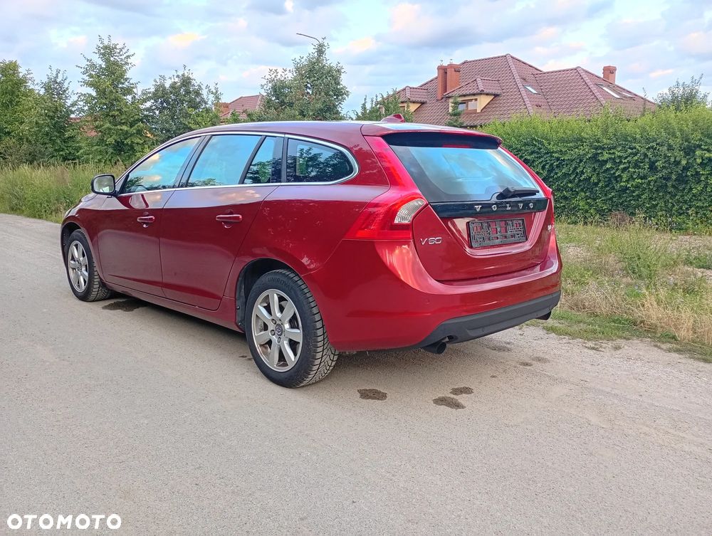 Volvo V60 T4 Momentum - 6