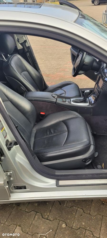 Mercedes-Benz Klasa E - 14