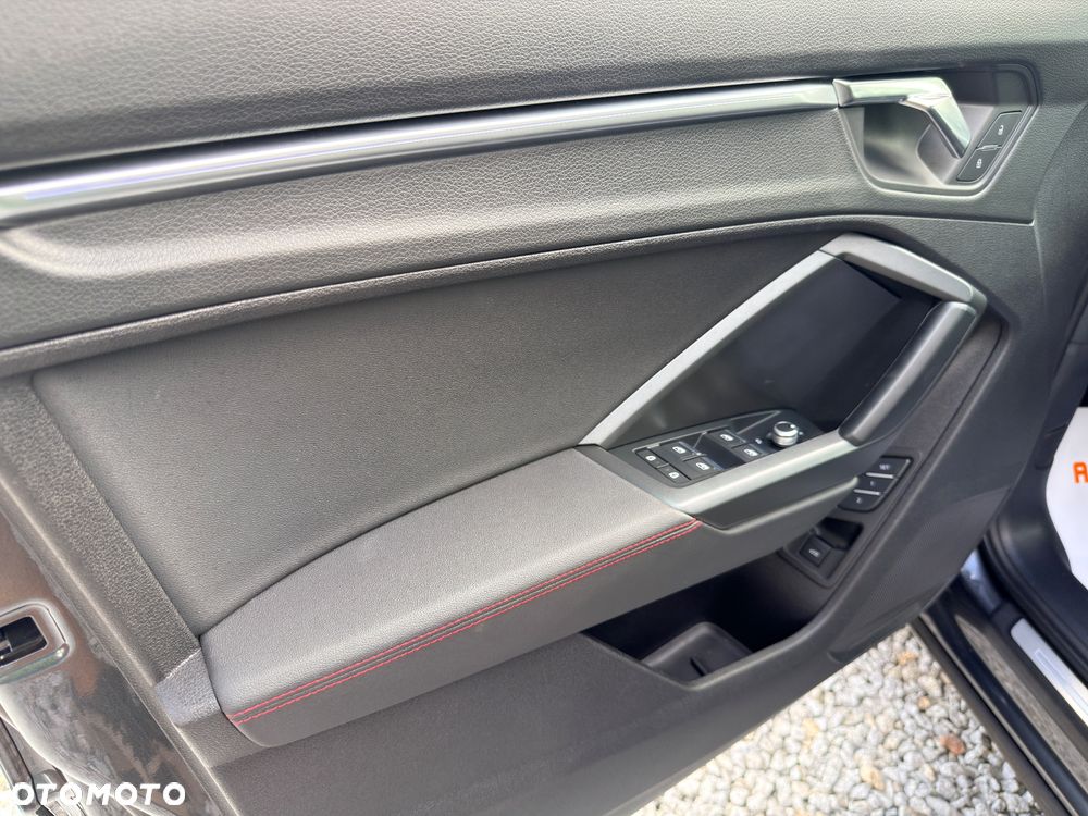 Audi Q3 Sportback 45 TFSI quattro S tronic S line - 26
