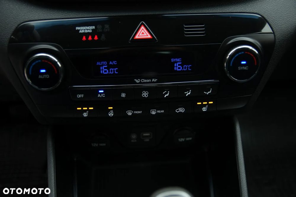 Hyundai Tucson 1.6 GDI BlueDrive Style 2WD - 32