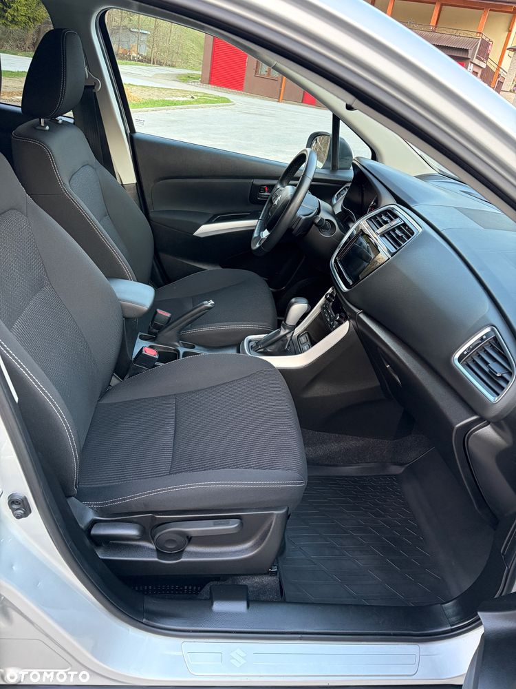 Suzuki SX4 S-Cross 1.4 SHVS Premium 4WD - 29