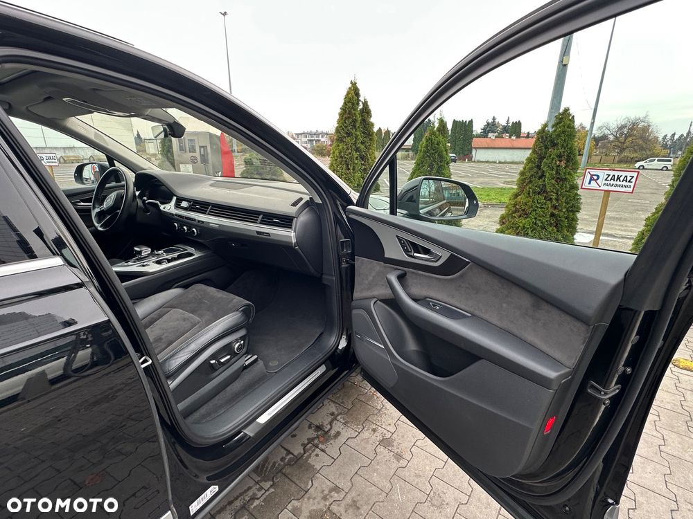 Audi Q7 3.0 TDI Quattro Tiptronic - 17