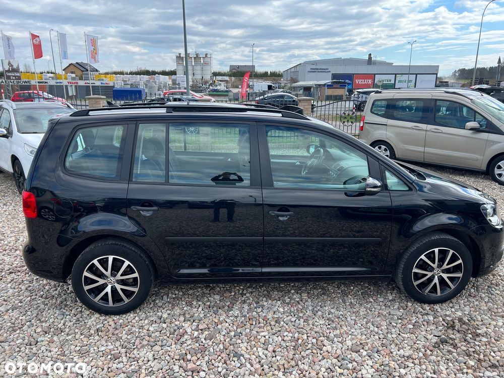 Volkswagen Touran 1.6 TDI DPF BlueMot Comfortline - 8