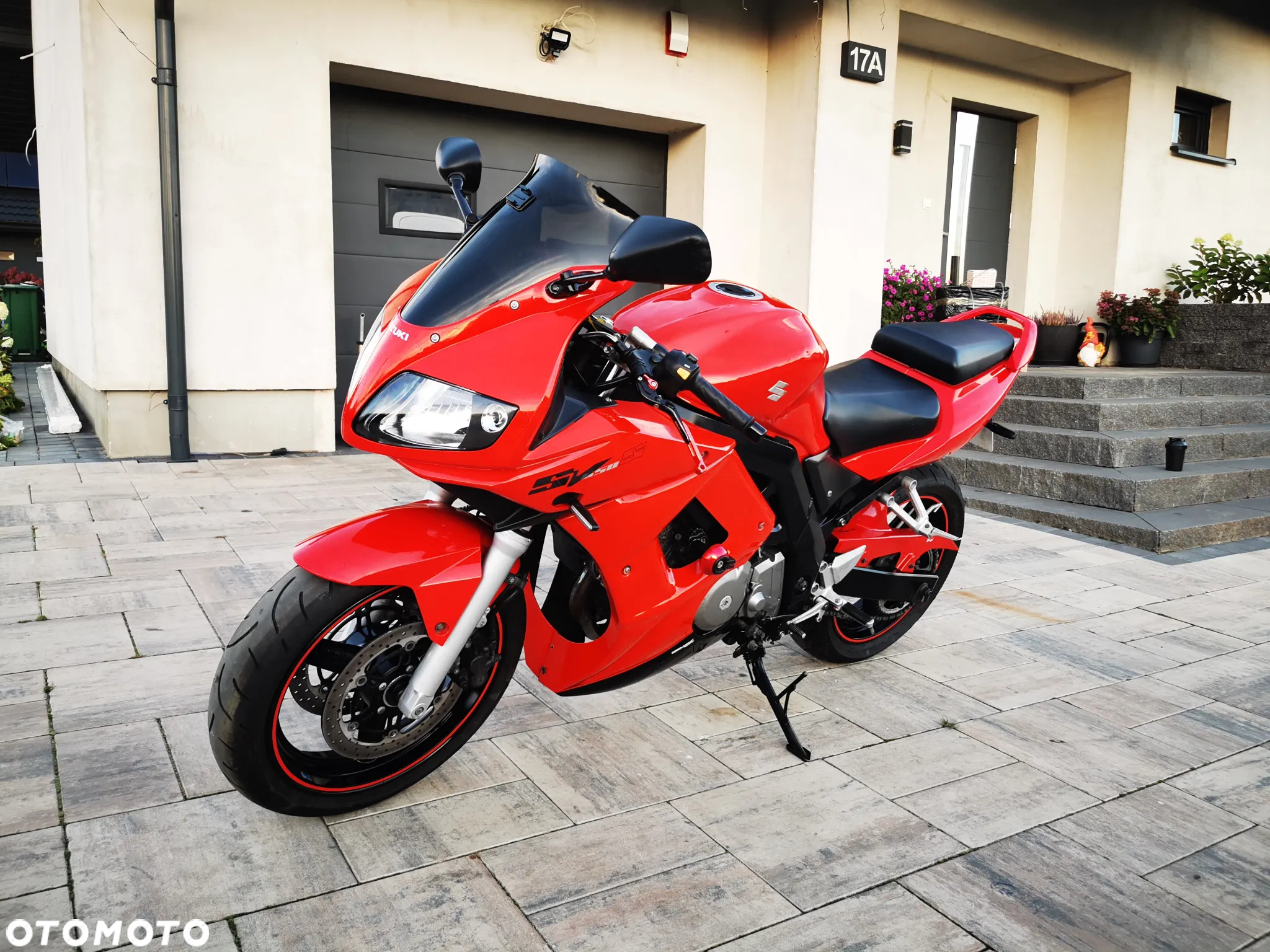 Suzuki SV - 4