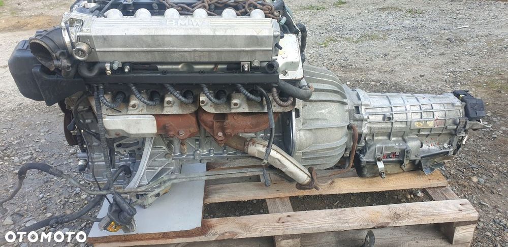 WIĄZKA SILNIKA INSTALACJA BMW 8 E31 5,0 V12 M70 - 3