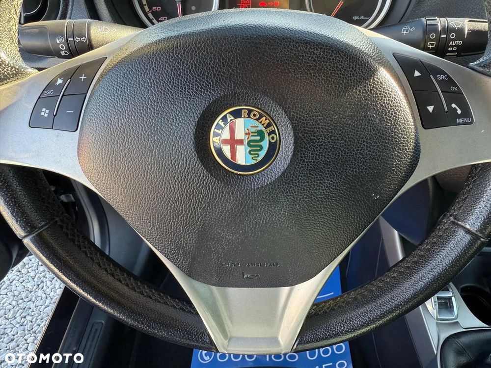 Alfa Romeo Mito 1.3 JTDM - 21