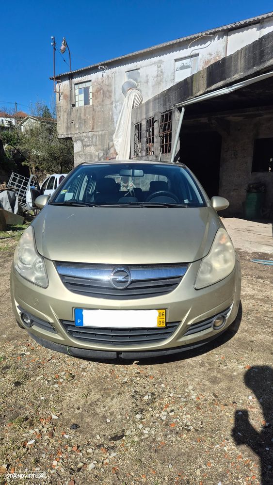 Opel Corsa 1.2 Cosmo 111 - 2