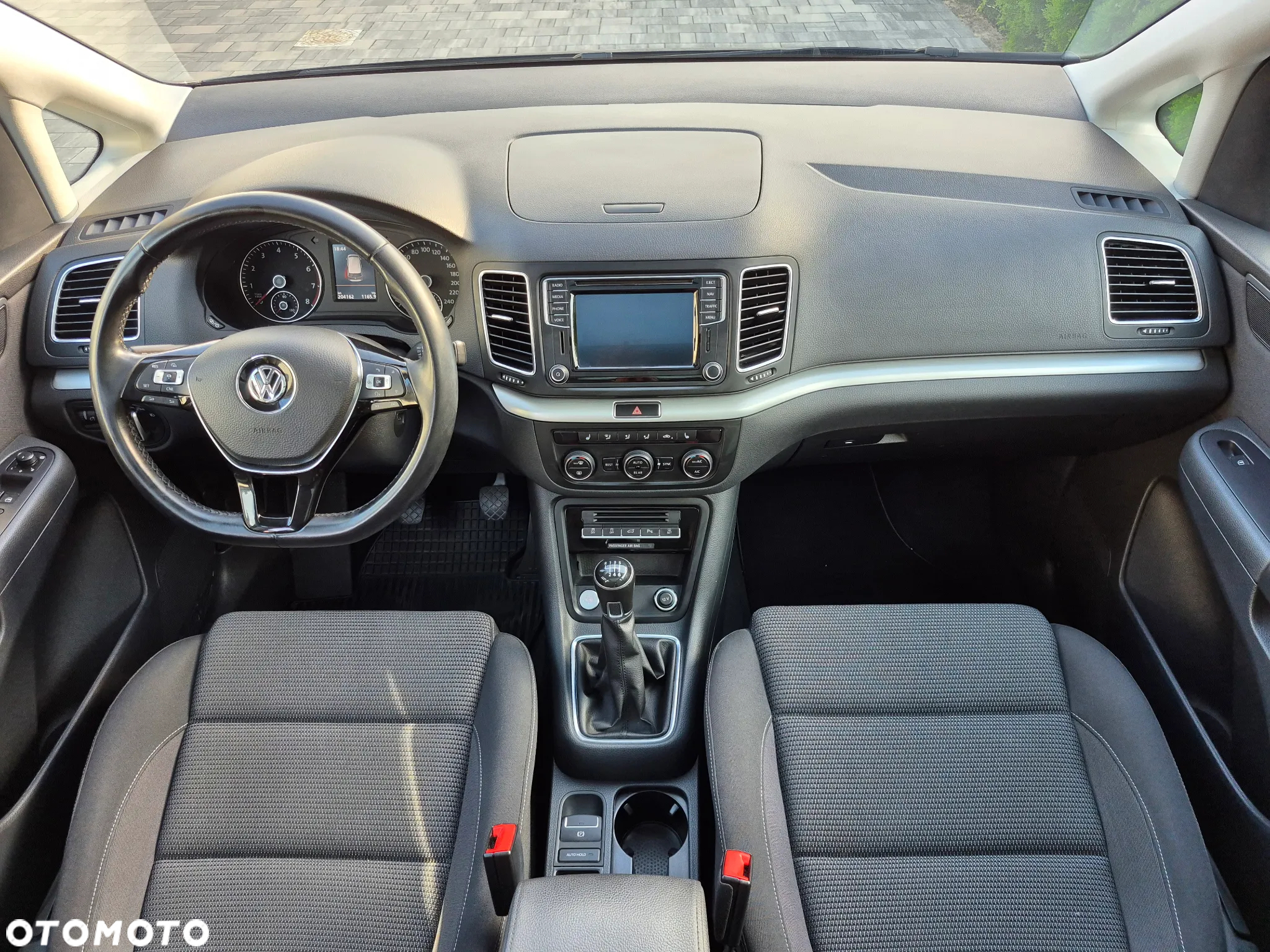 Volkswagen Sharan 1.4 TSI BMT Highline - 12