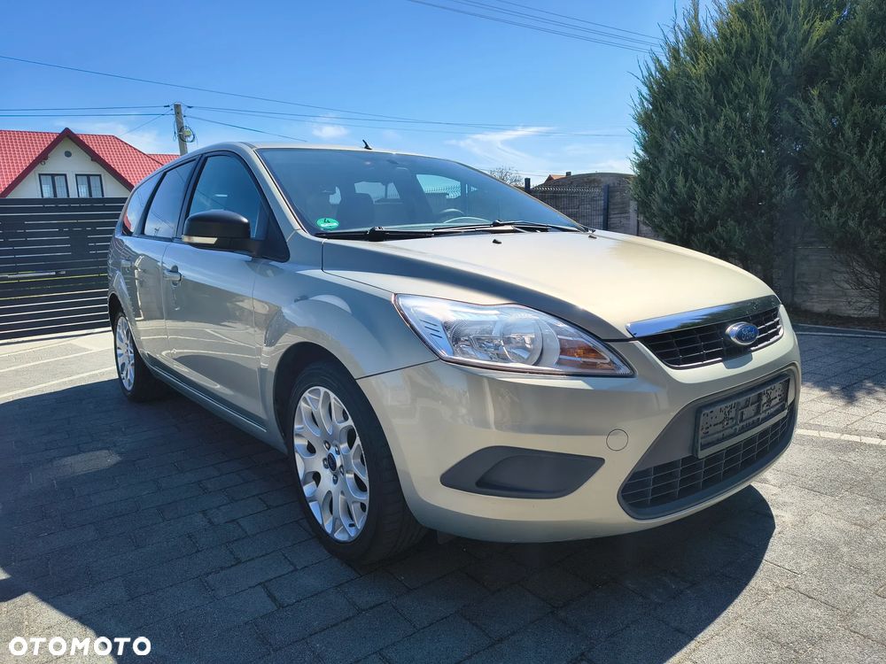 Ford Focus - 1