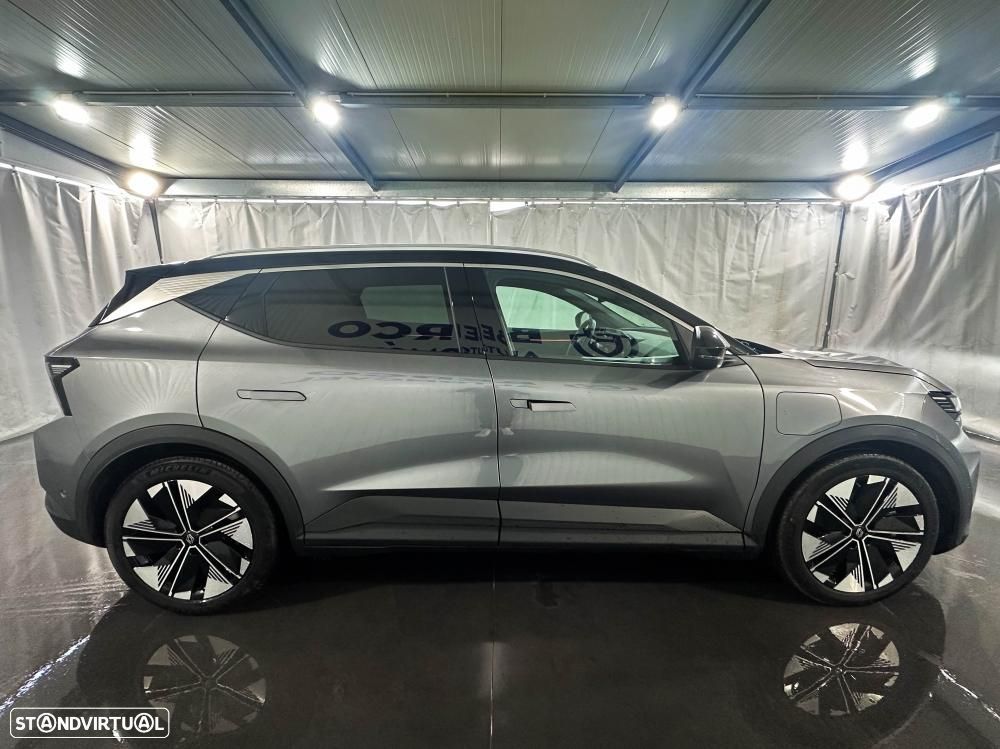 Renault Scénic E-Tech 220 Long Range Techno - 12