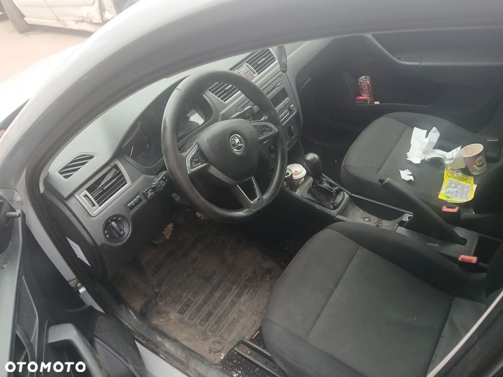 skoda rapid liftback LA7W maska zderzak lampa grill błotnik drzwi zbiornik paliwa szyba - 5