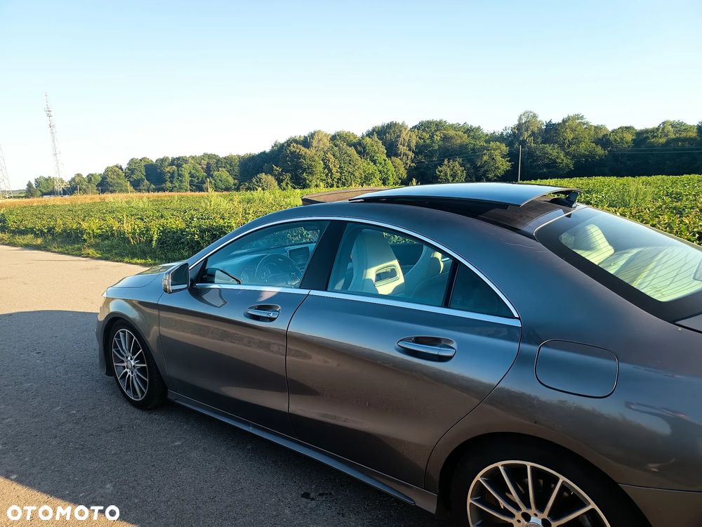 Mercedes-Benz CLA 250 7G-DCT AMG Line - 7