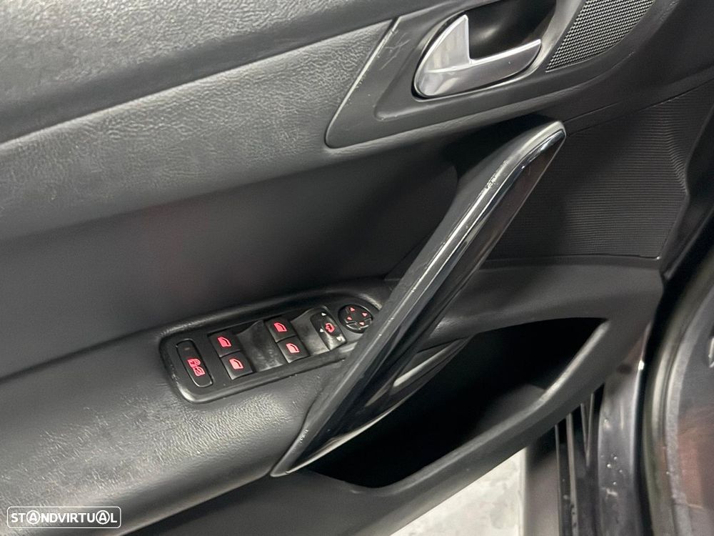 Peugeot 508 RXH 2.0 HDi Hybrid4 Limited Edition 2-Tronic - 19