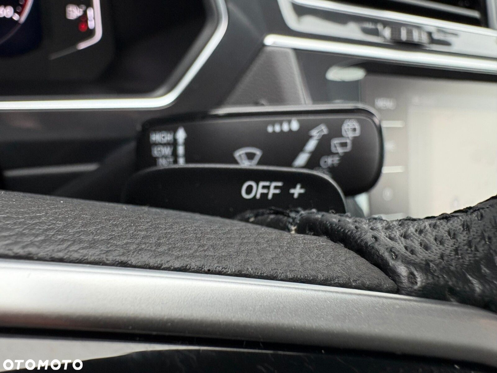 Volkswagen Tiguan - 26