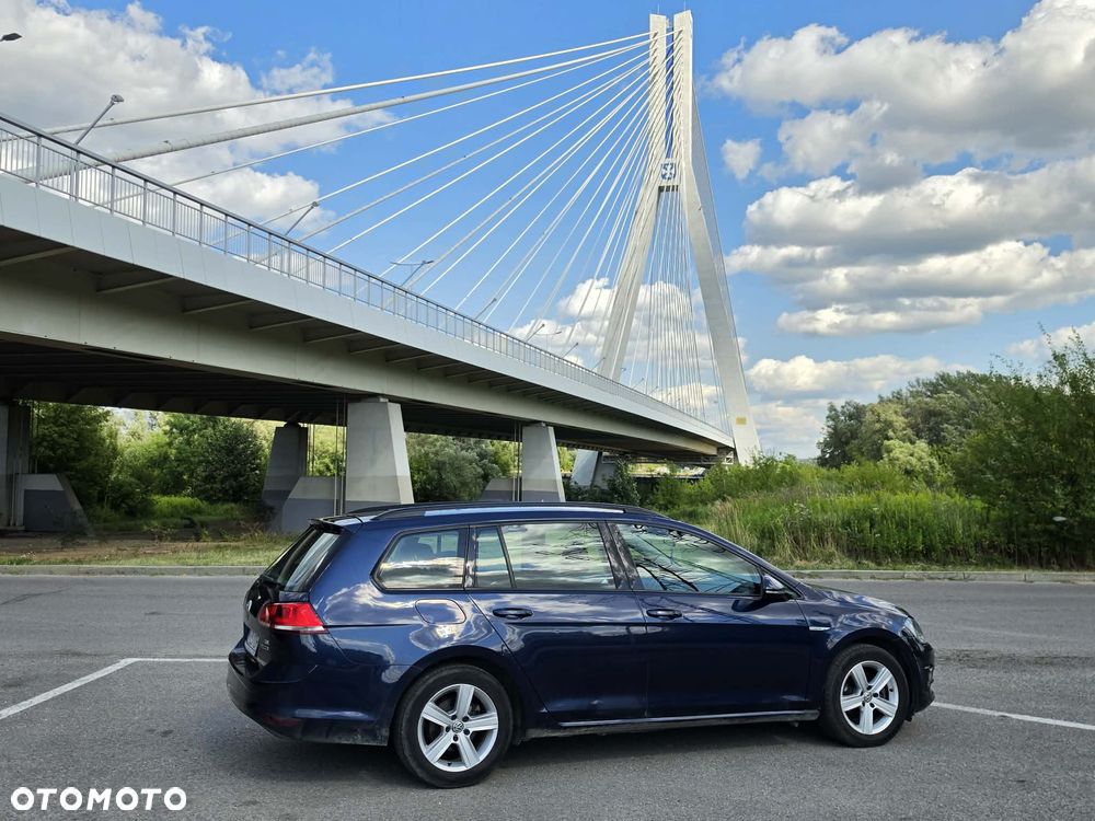 Volkswagen Golf 1.6 TDI BlueMotion Trendline - 3