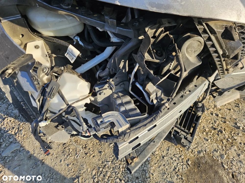 Nissan Qashqai 1.5 dCi DCT TEKNA - 13