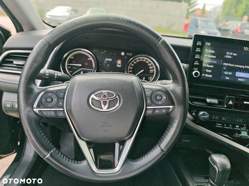Toyota Camry 2.5 Hybrid Executive CVT - 18
