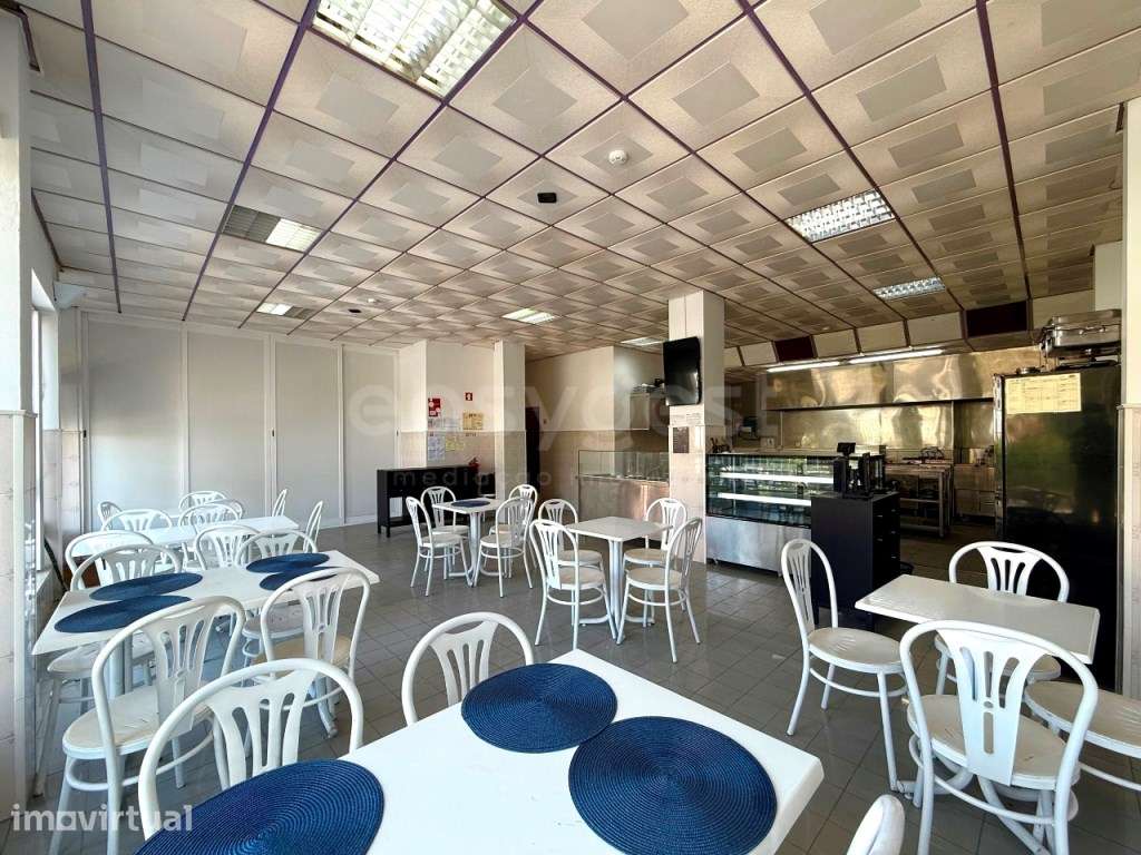 Oportunidade Imperdível: Restaurante Takeaway Pronto a Funcionar em... - Grande imagem: 3/22