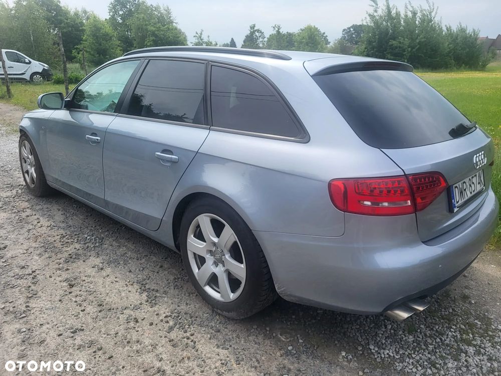 Audi A4 Avant - 3