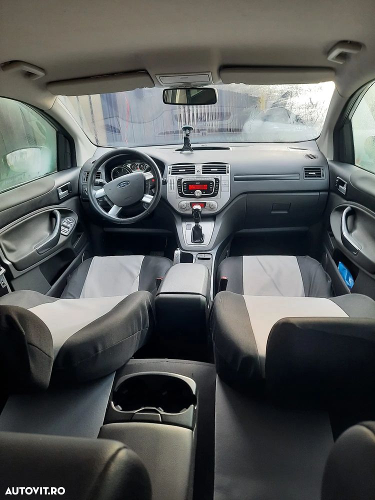 Ford Kuga 2.0 TDCi 4x4 Aut. Titanium - 16