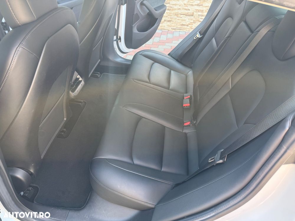 Tesla Model 3 Langstreckenbatterie Allradantrieb Dual Motor - 5