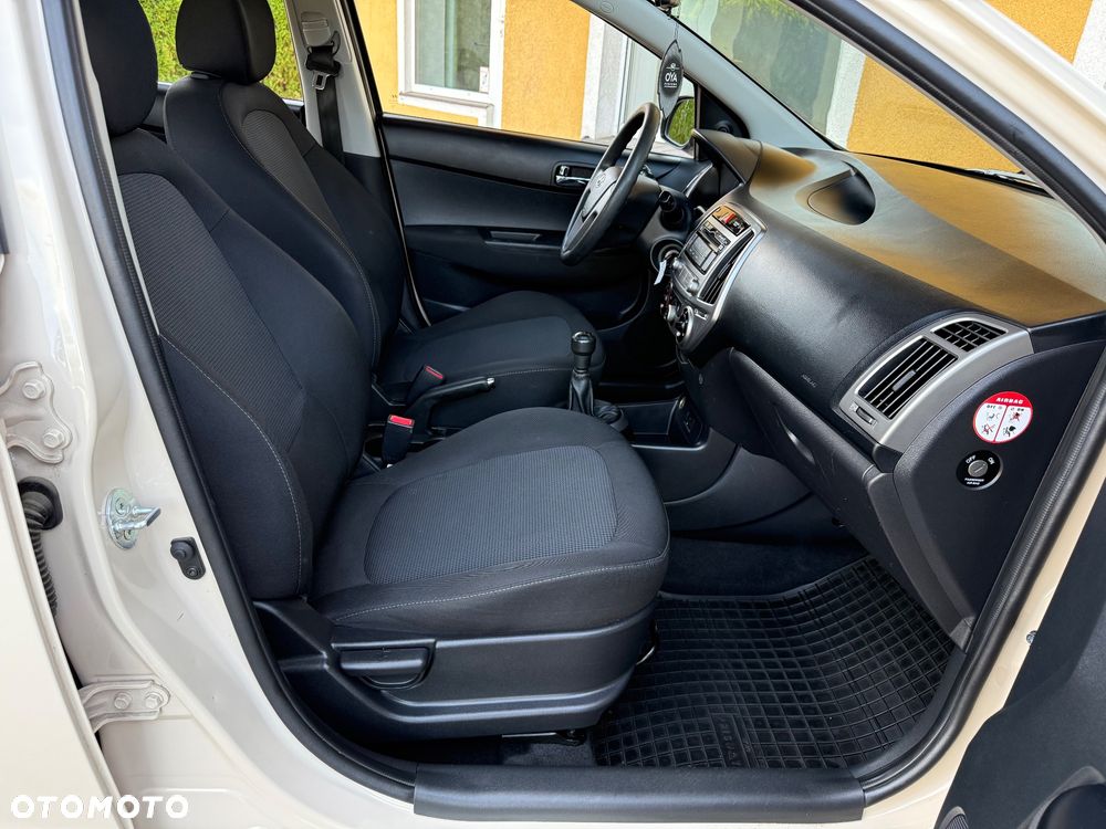 Hyundai i20 1.25 Style - 27
