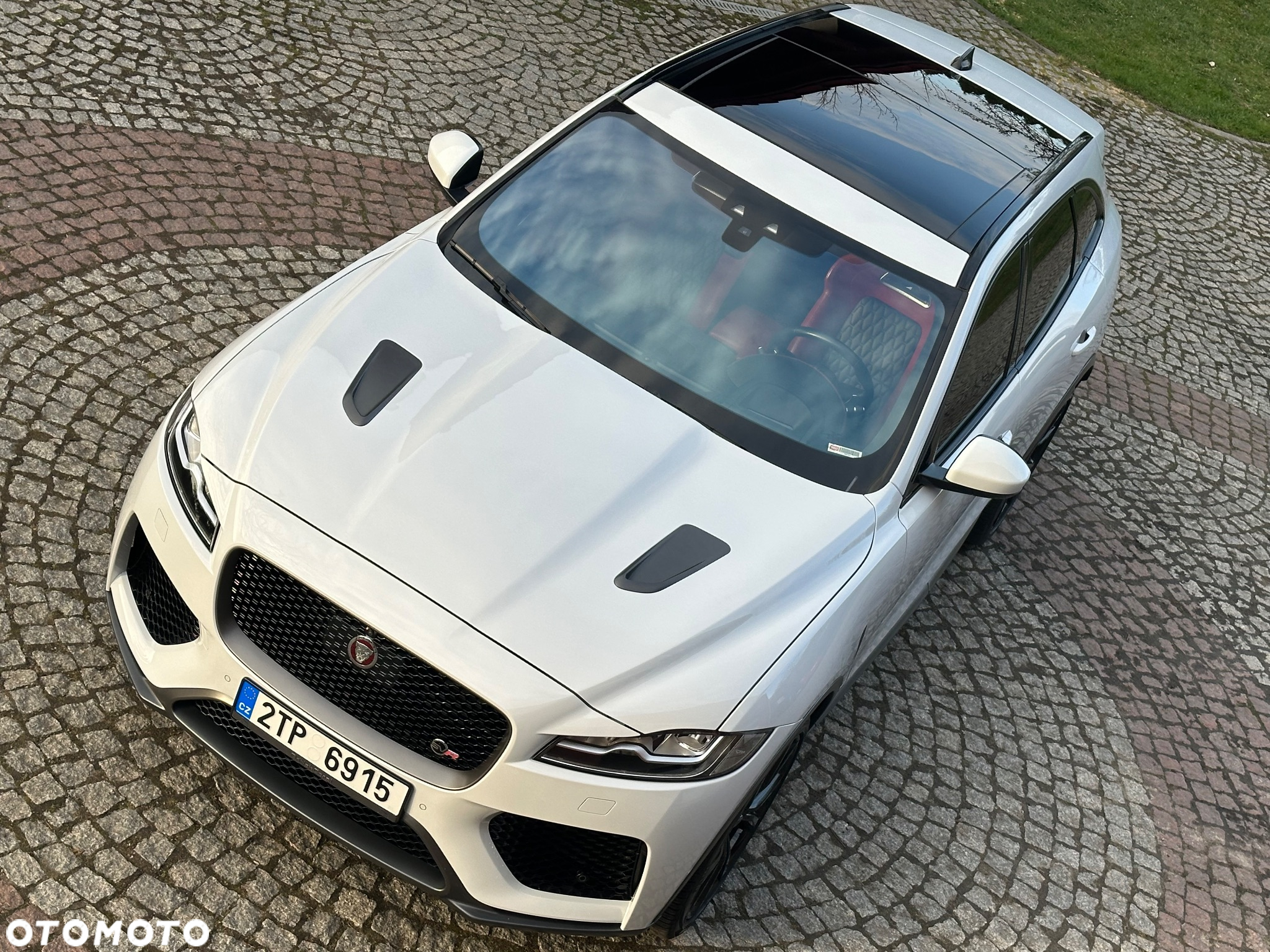 Jaguar F-Pace 5.0 V8 P550 AWD SVR - 15