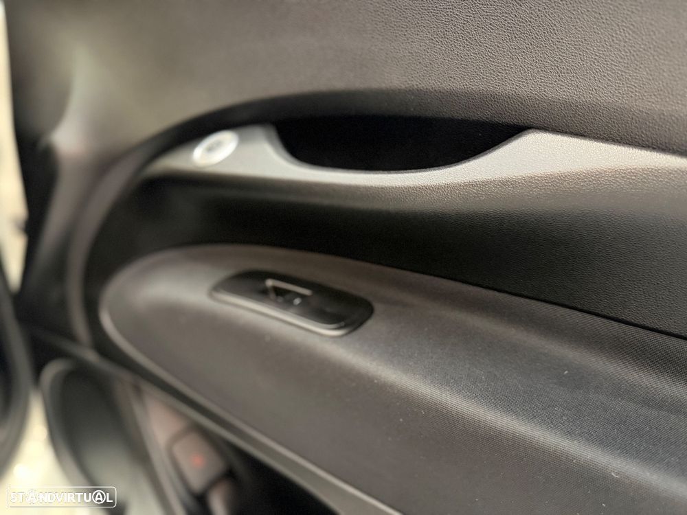 Fiat 500e Action - 23