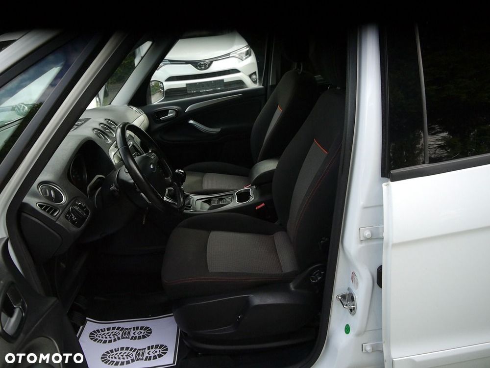 Ford Galaxy 2.0 TDCi Titanium - 25