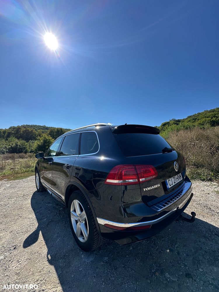 Volkswagen Touareg - 2