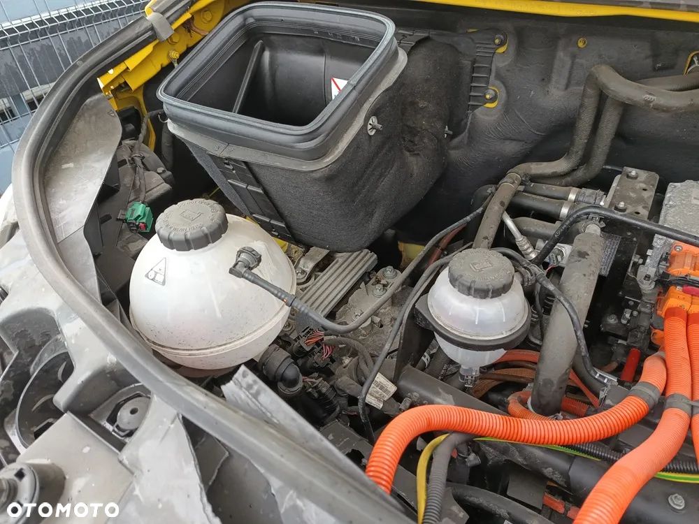 Mercedes-Benz Sprinter - 14