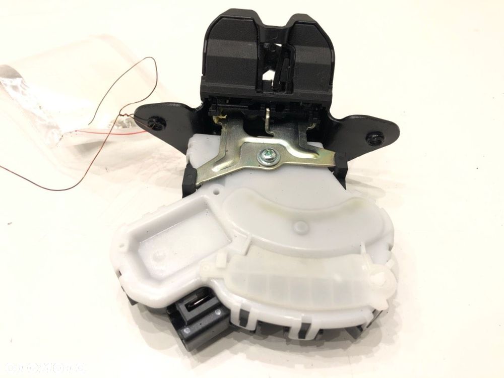 ZAMEK KLAPY TYŁ  MAZDA 2 (DL, DJ) 2014 - 2022 1.5 SKYACTIV-G 66 kW [90 KM] benzyna 2014 - 2017 - 2