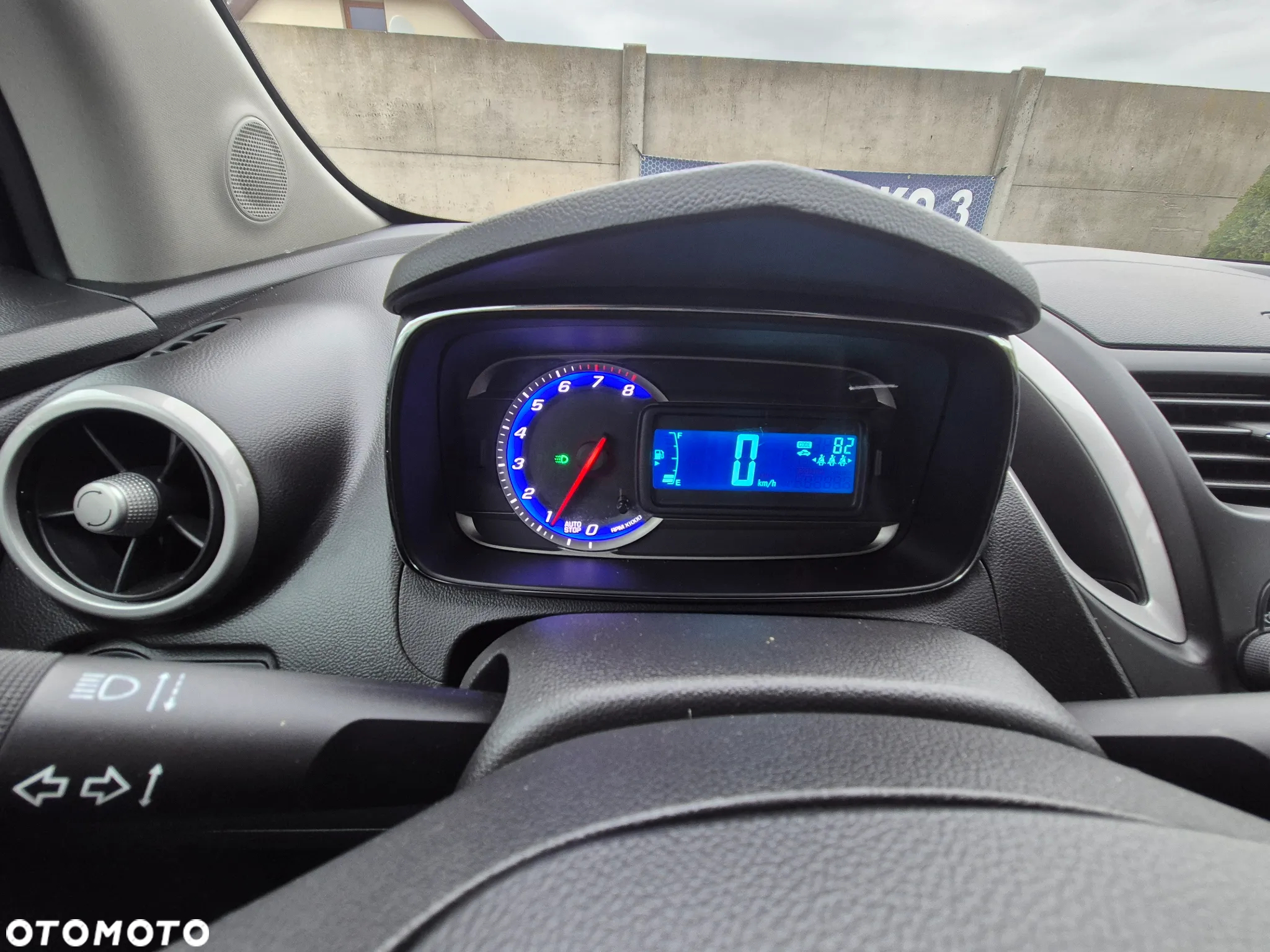 Chevrolet Trax 1.6 LT - 25