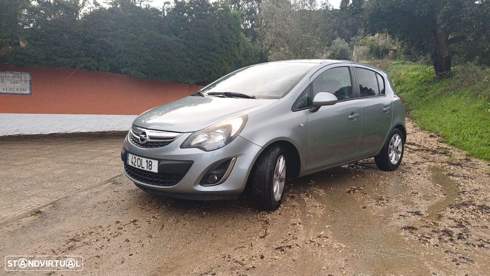 Opel Corsa 1.2 Enjoy FlexFuel - 2
