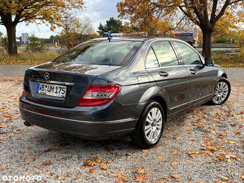 Mercedes-Benz C-Class 2008 photo 4
