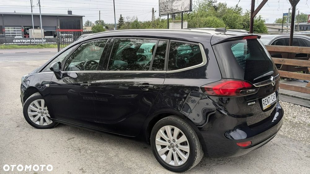 Opel Zafira - 8
