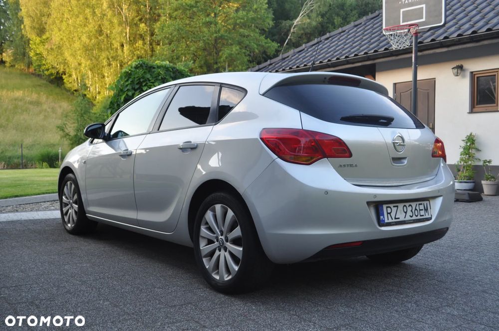 Opel Astra 1.6 Cosmo - 13