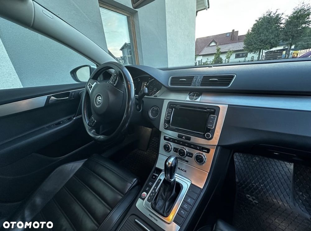 Volkswagen Passat Alltrack 2.0 TDI 4Mot DSG - 8