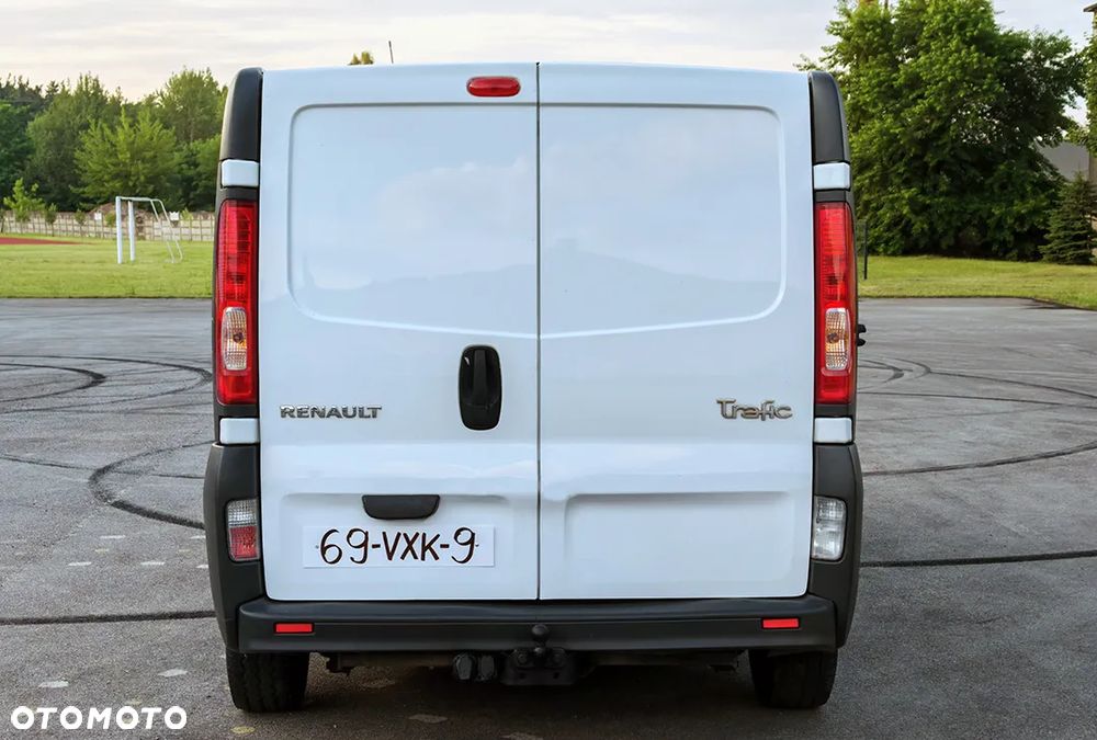 Renault TRAFIC - 6