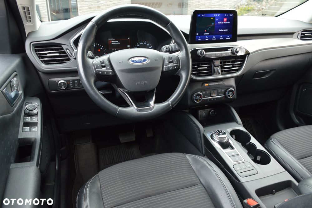 Ford Kuga 2.0 EcoBlue 4x4 TITANIUM - 19