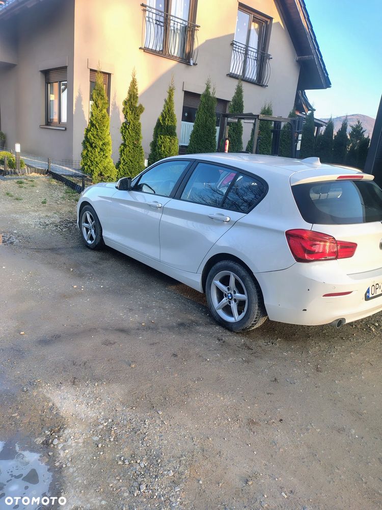BMW Seria 1 118i - 6