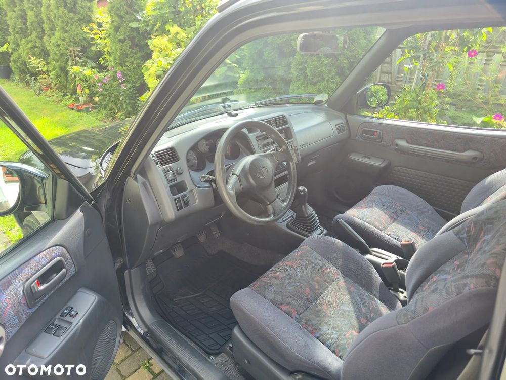Toyota RAV4 - 18
