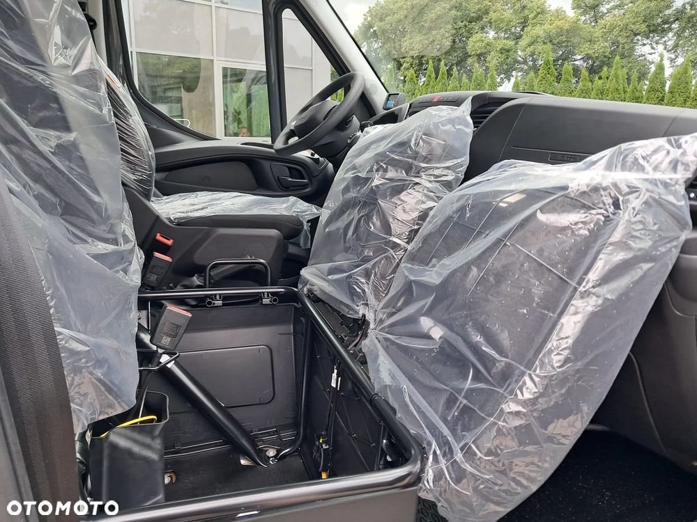 Iveco 35S16H3.0 - 16