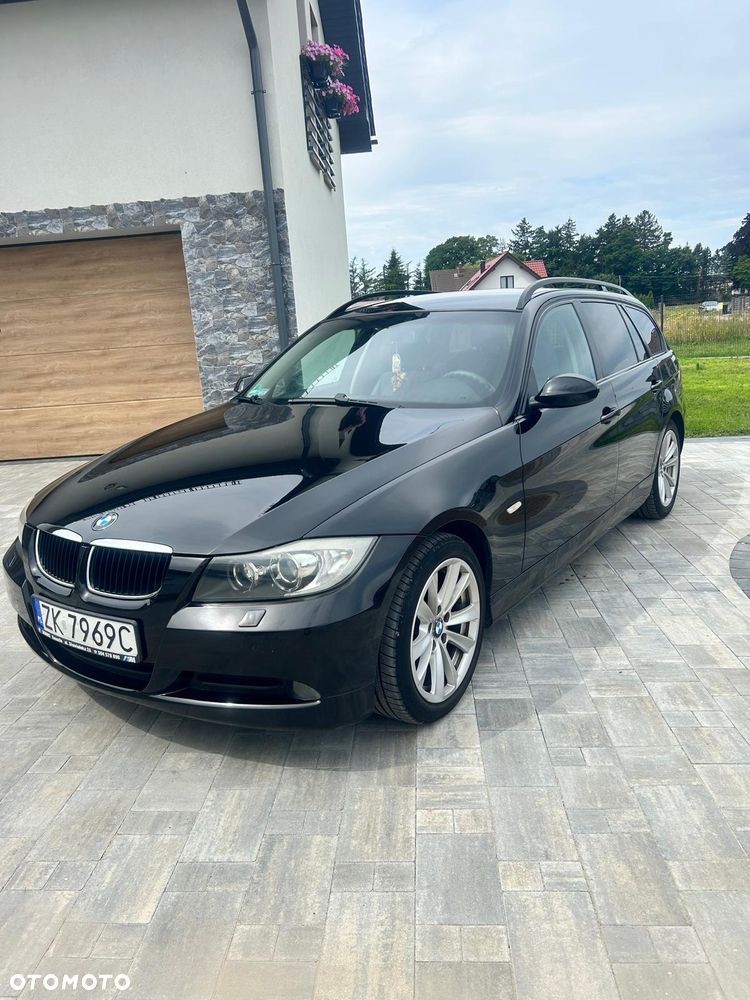 BMW Seria 3 318i - 2