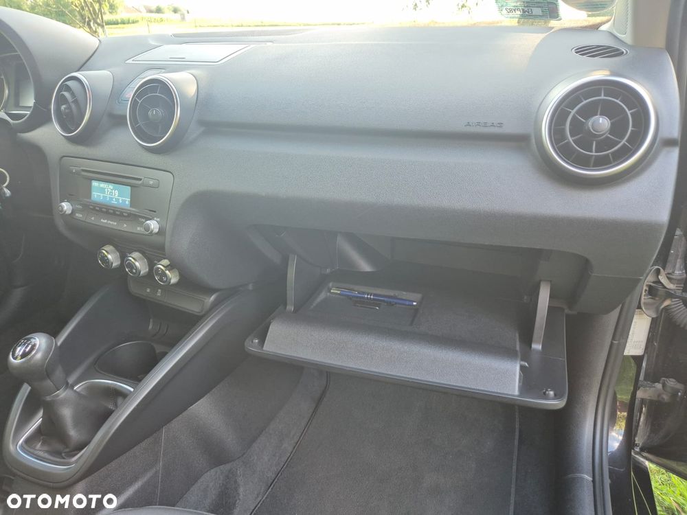 Audi A1 Sportback 1.6 TDI Ambition - 13