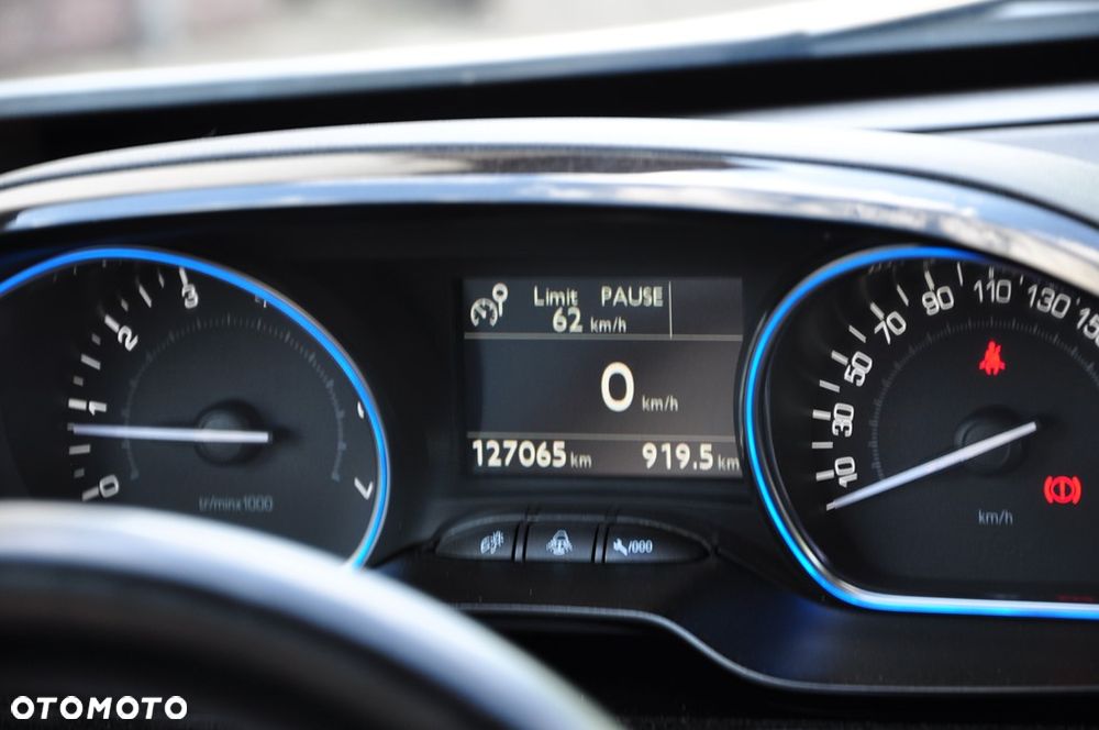 Peugeot 2008 PureTech 110 Stop&Start Crossway - 37