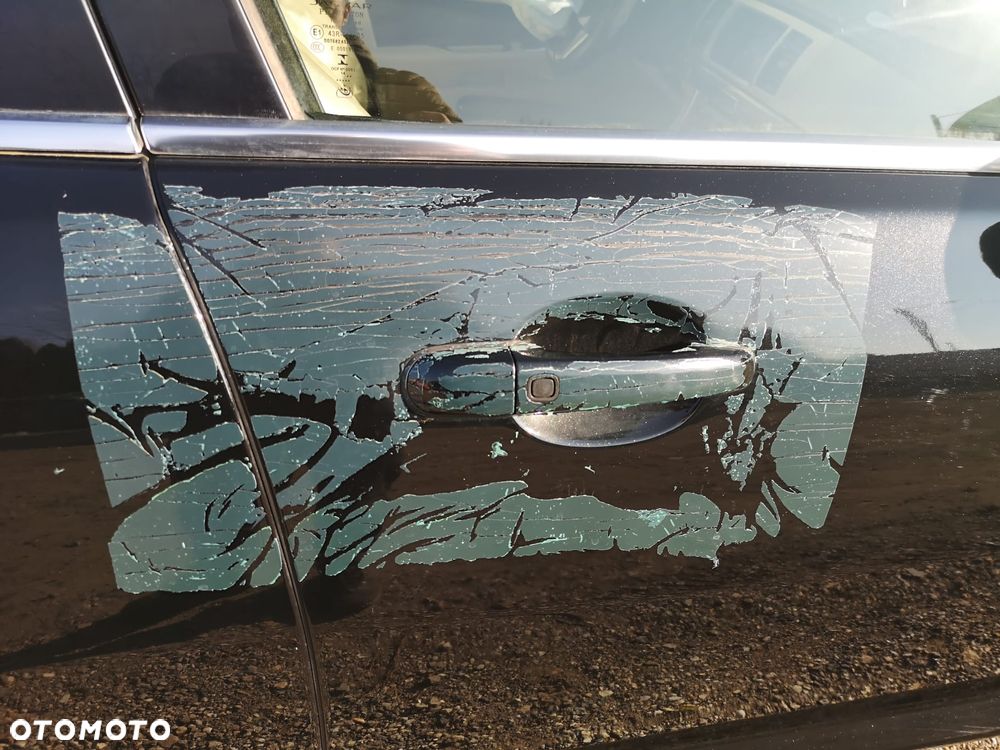 Jaguar XF 2.2 D Premium Luxury - 35